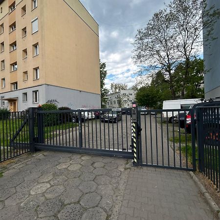 Apartament Na Dworcowej Centrum Parking Gratis Wrocław Buitenkant foto