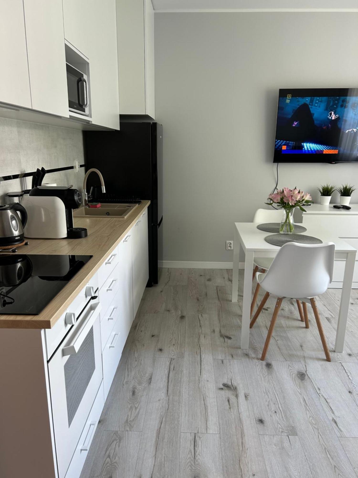 Apartament Na Dworcowej Centrum Parking Gratis Wrocław Buitenkant foto