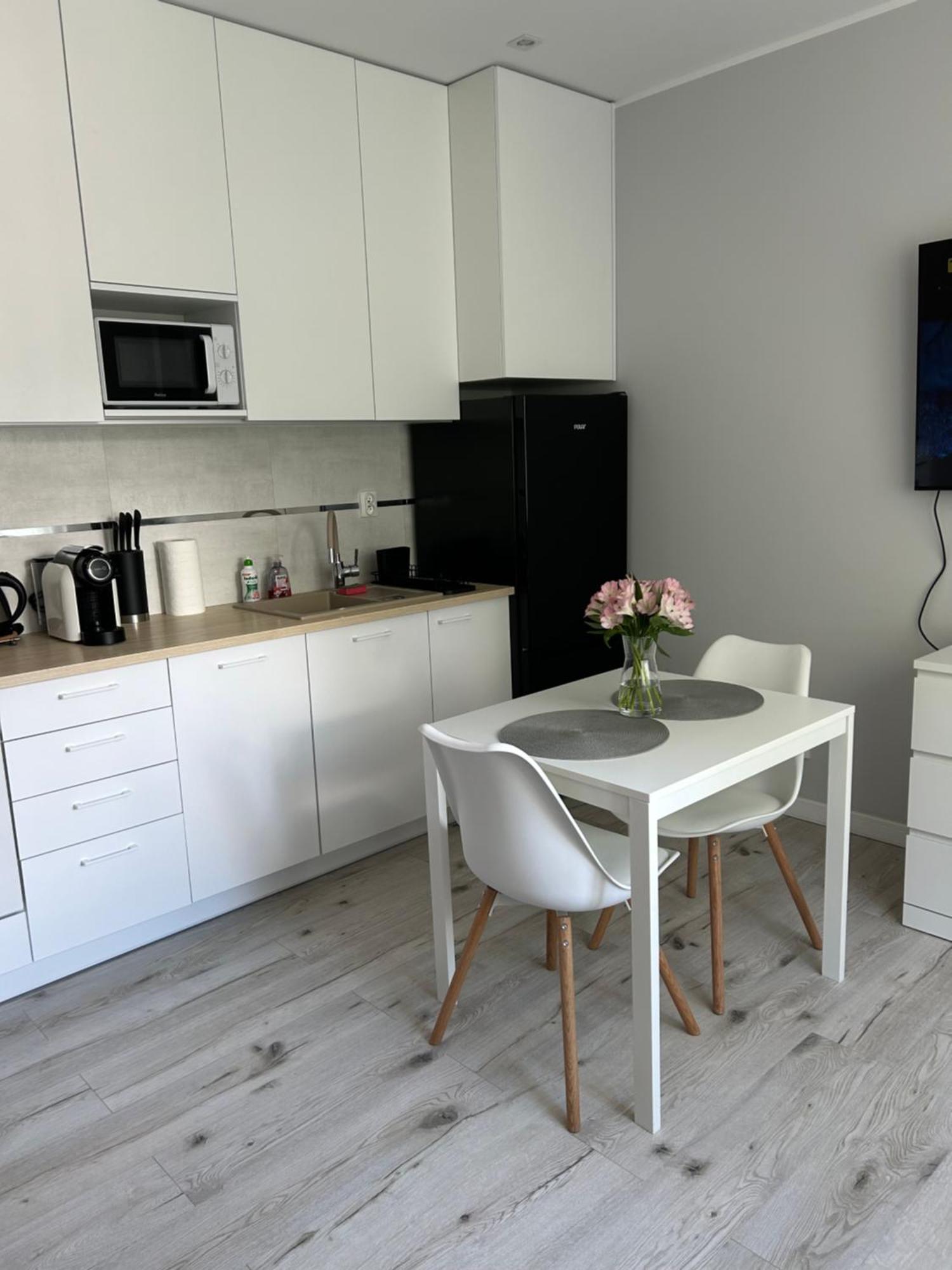 Apartament Na Dworcowej Centrum Parking Gratis Wrocław Buitenkant foto